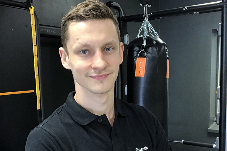 Quentin LOUVEL (Manager) - Manager à Coignières