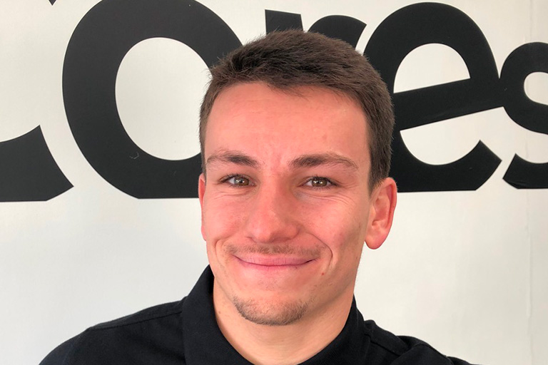 Portrait de Vincent coach sportif à Coignières dans le club Corespa